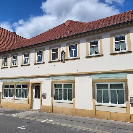 Ferienwohnung An Der Eiswiese Ebern Exterior photo